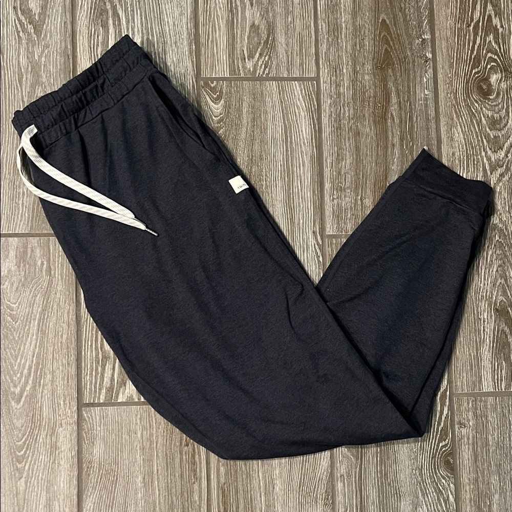 Vuori Black Women's Leggings